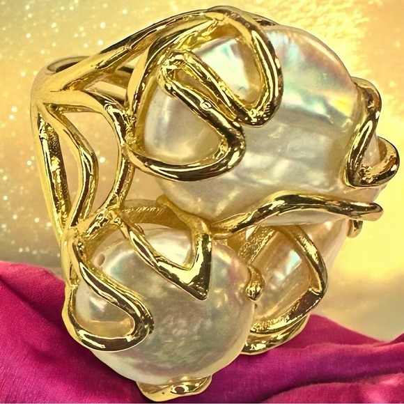 NEW Natural Freshwater Pearl GoldPlated Abstract Wrapped Adjustable Trilogy Ring - Picture 3 of 16